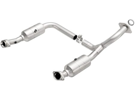 MagnaFlow Conv DF 06-09 Ford Explorer   06-10 Mercury Mountaineer 4.6L Y-Pipe Assembly (49 State) Fashion